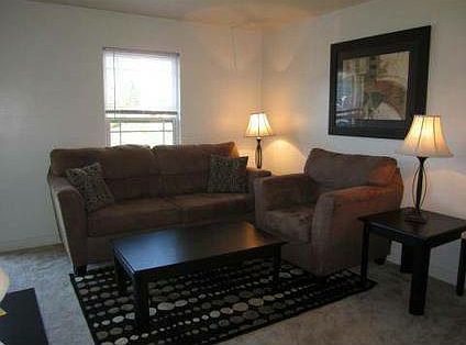 Guilder Lane 3_09052014