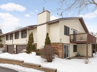 4511 Bridge Ct, Shoreview, MN 55126