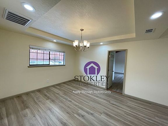 3rd image of 109 Sullivan Dr