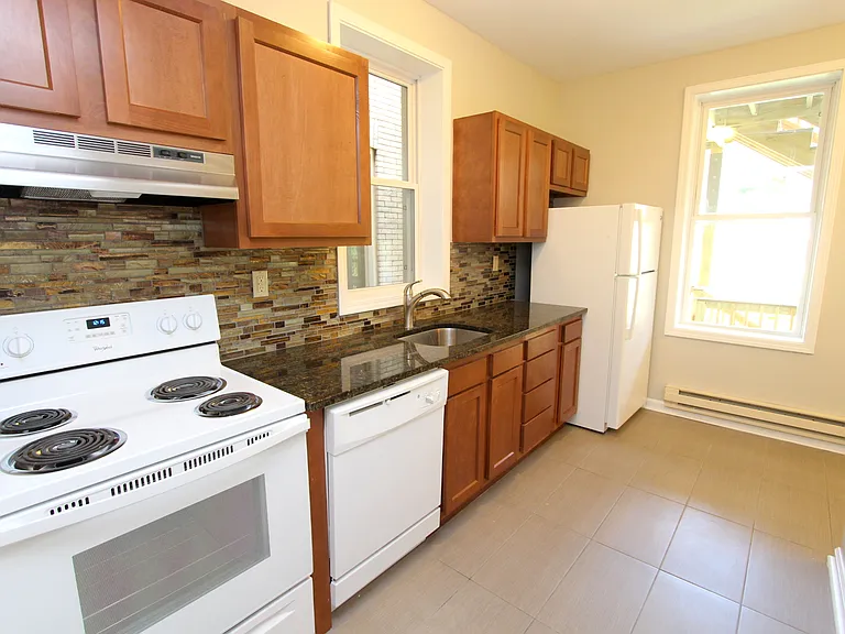 333 Melwood Ave #4 — Photo 4