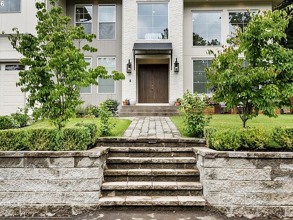 2nd image of 2808 NE 58th St
