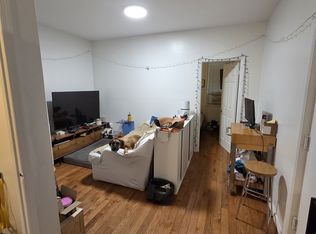 264 E 2nd St APT 4, New York, NY 10009