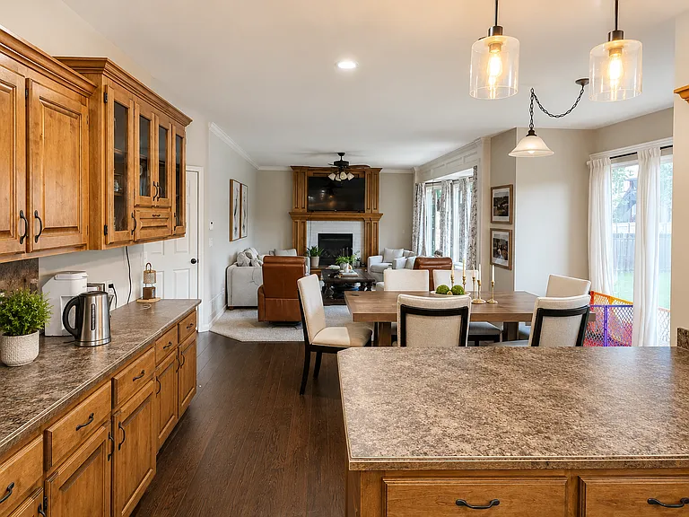 2220 SW Hawk View Rd — Photo 6
