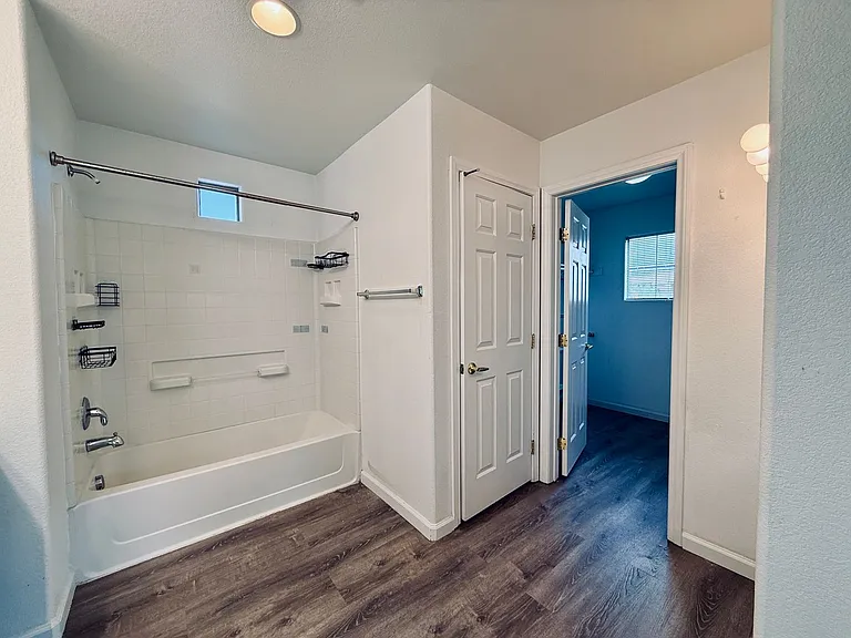 9621 Sharp Horn Ct — Photo 18