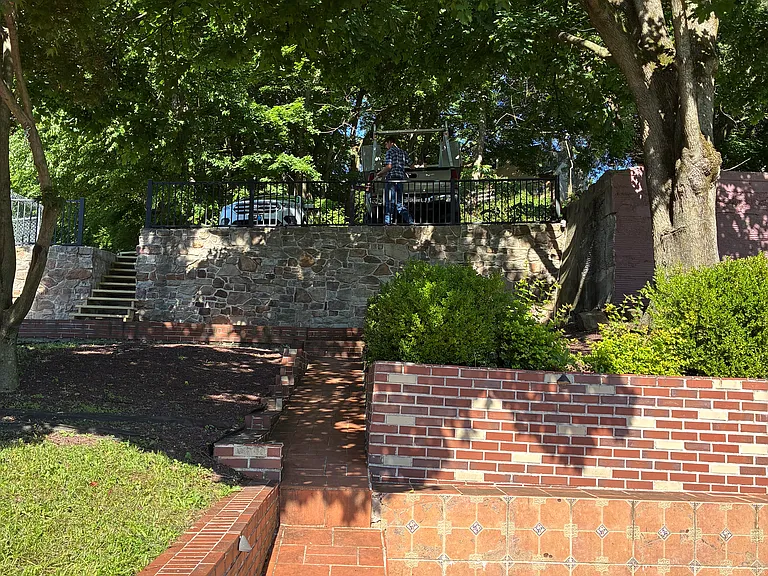 153 E Wyomissing Ave — Photo 2