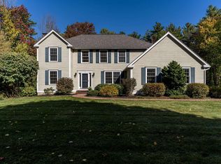 4 Morningstar Dr, Stratham, NH 03885