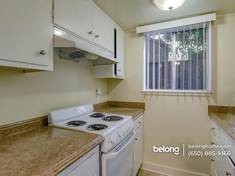 2223 Ward St #B — Photo 16