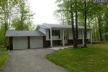 330 S Colonial Dr photo 1