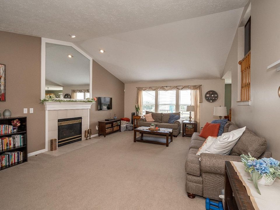 789 Village Green Pkwy, Maineville, OH 45039 Zillow