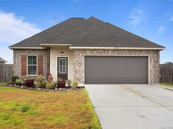 1744 Browning Rd, Lake Charles, LA 70611