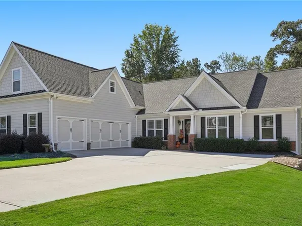 4757 River Bottom Dr, Gainesville, GA 30507