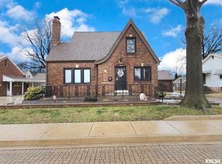 2607 W Manor Pkwy, Peoria, IL