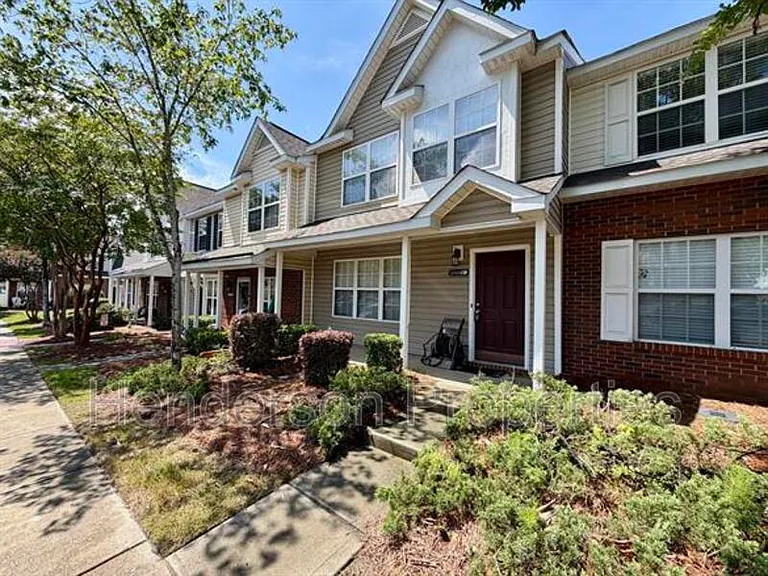 17121 Greenlawn Hills Ct — Photo 1