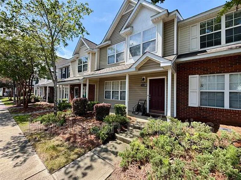 17121 Greenlawn Hills Ct