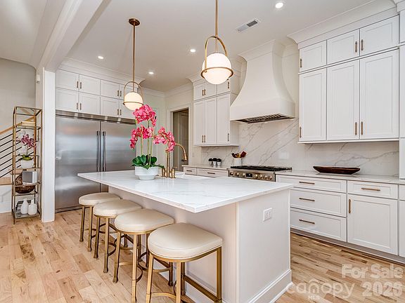 3rd image of 3908 Hough Rd