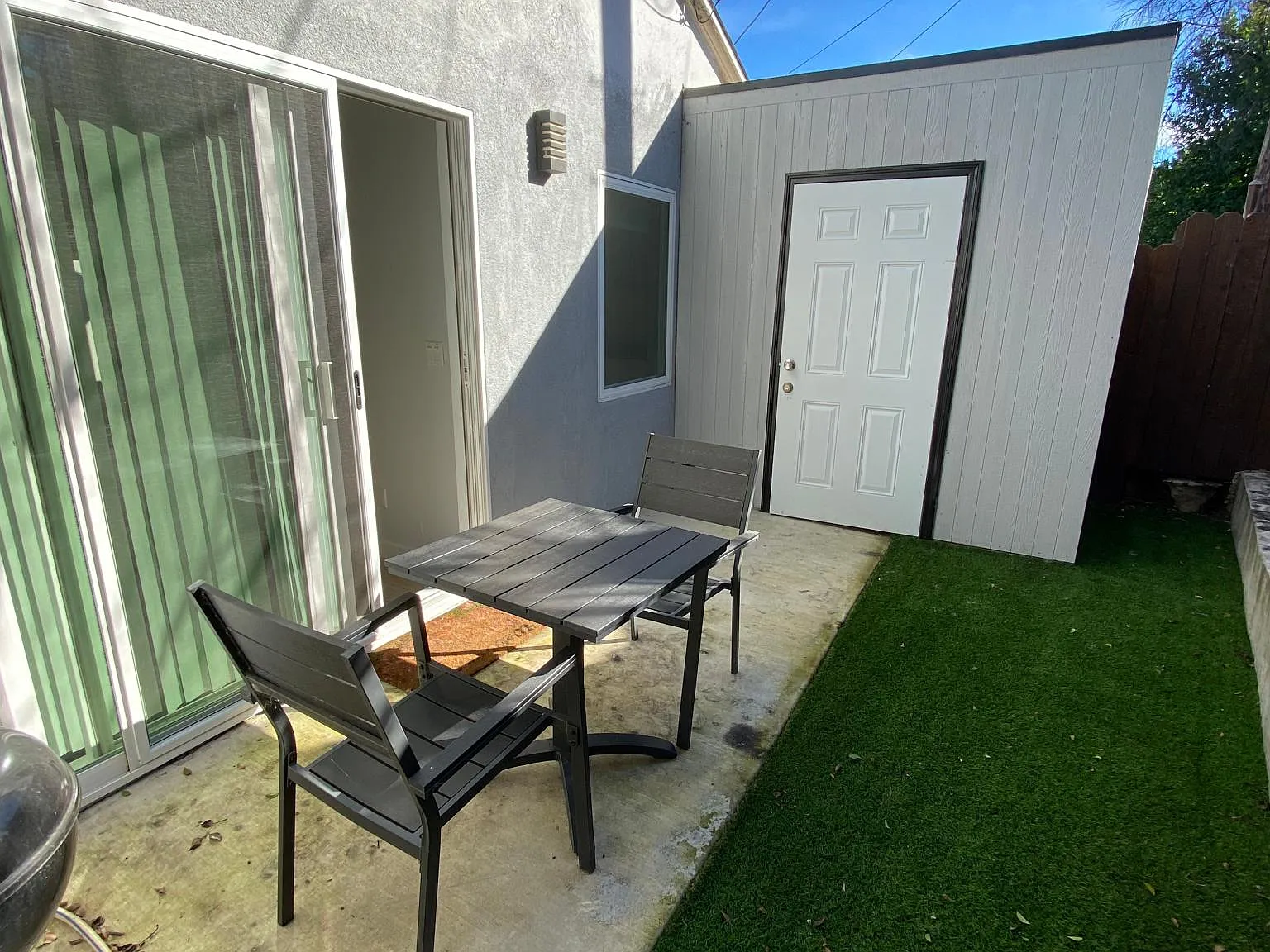 20840 Kittridge St — Photo 3
