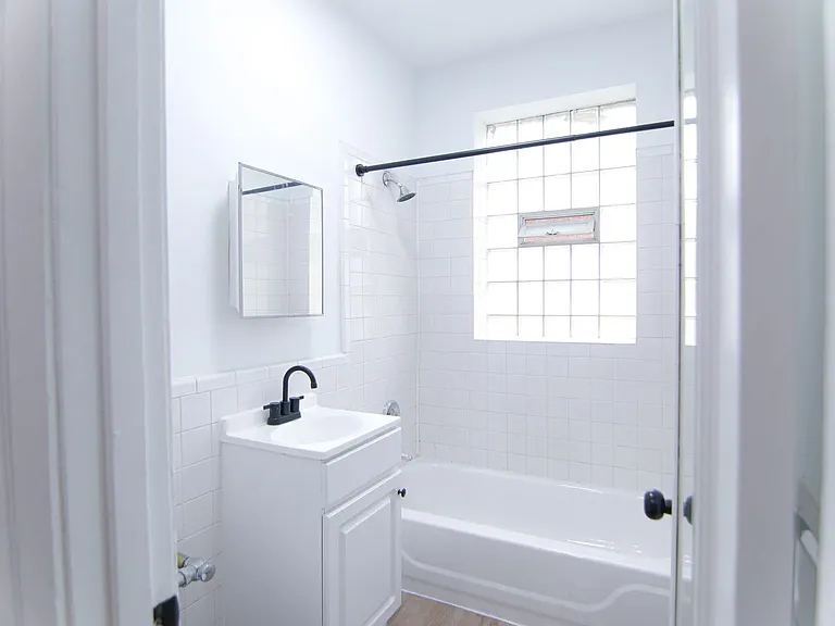 905-915 W Carmen Ave #310 — Photo 38