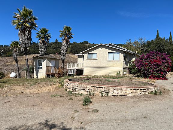 2nd image of 189 Hughes Rd