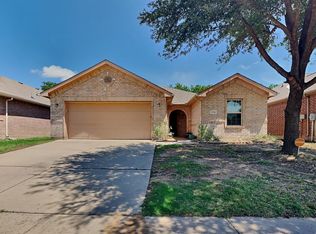 5761 Dunraven Trl, Fort Worth, TX 76244