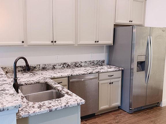 3rd image of 14543 Golden Harbor Ln