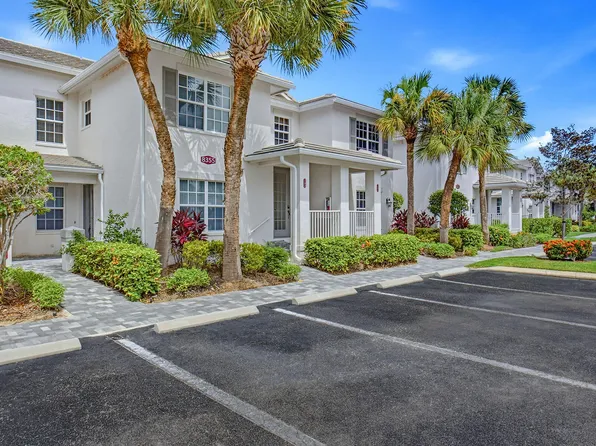 8355 Whisper Trace Way APT 202, Naples, FL 34114