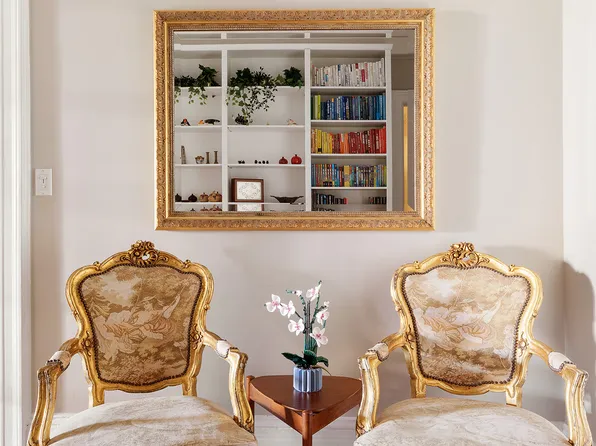 180 Riverside Drive image 9 of 14