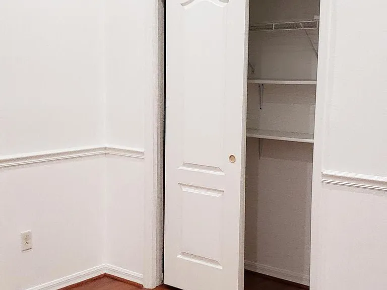 9010 Cormorant Ct — Photo 24