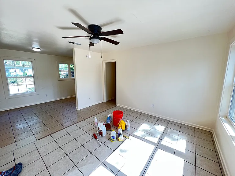 4408 Deauville Way — Photo 7
