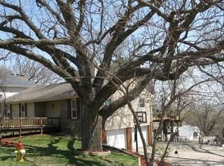 1509 Wayne St, Bellevue, NE 68005