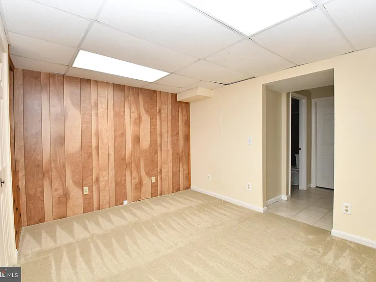 8017 Diving Cliff Ln — Photo 26