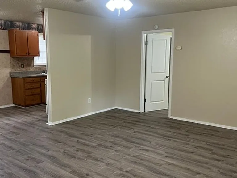 223 LCR 900 — Photo 11