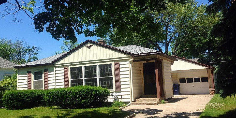 1st image of 235 W 21st St