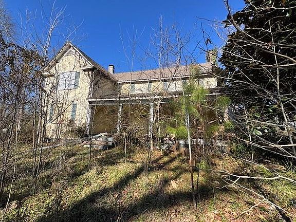 4th image of 2615 Woodward Rd