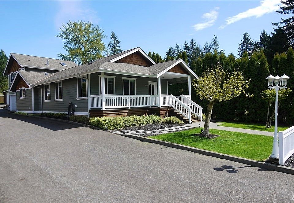 1st image of 10211 67th Ave E