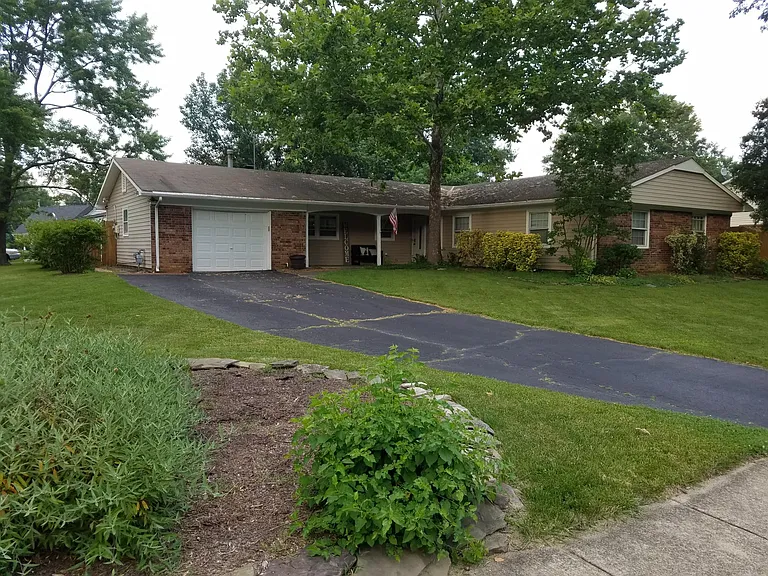 12920 Point Pleasant Dr — Photo 1