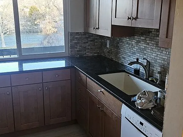 5019 S Beaverbrook Ln, Salt Lake City, UT 84117