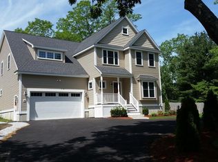 26 Prouty Rd, Burlington, MA 01803