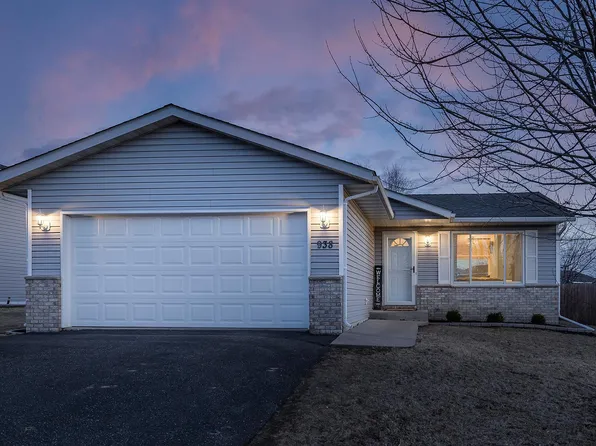 938 7th Ave NW, Hutchinson, MN 55350