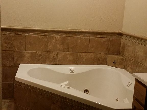 2nd image of 1320 S 13th St