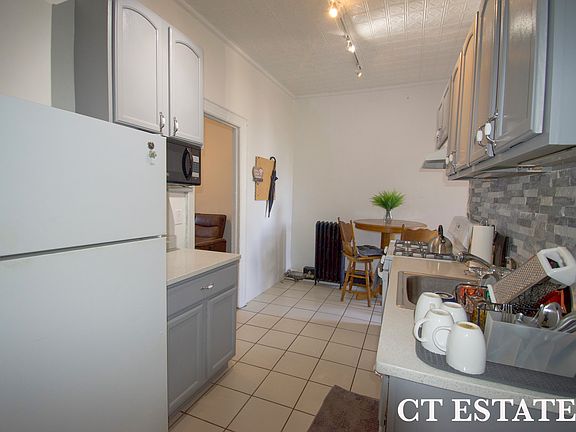 4th image of 1461 Bedford Ave APT 4