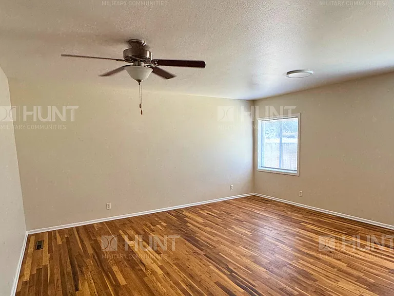 6654G E Primrose Dr — Photo 4
