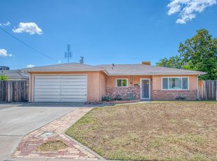 148 Russell Ave, Clovis, CA 93612