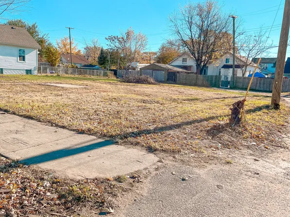 8439 Gartner St, Detroit, MI 48209