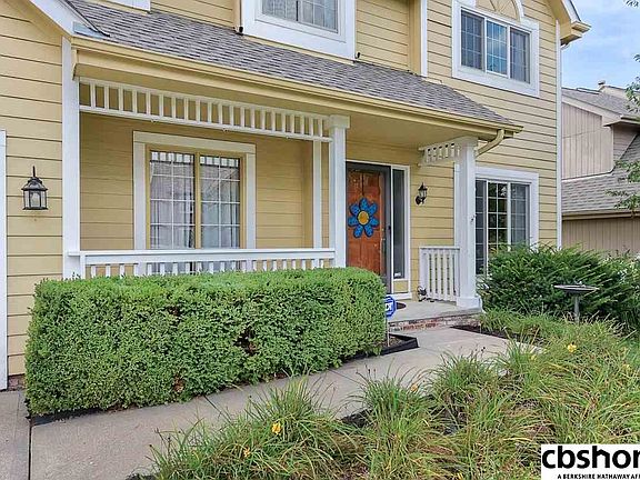 3rd image of 5128 N 135th St