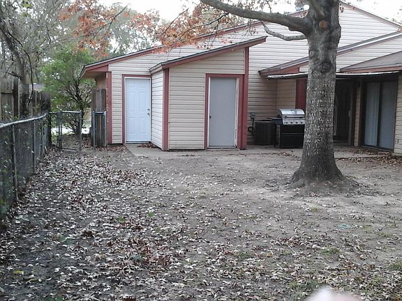 4th image of 4201 Green Valley Dr