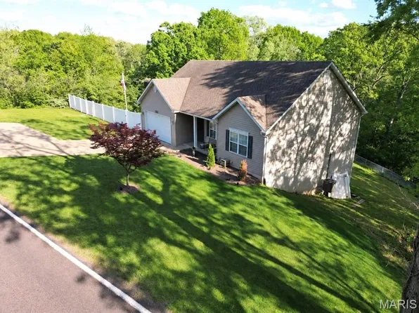 4804 W Rock Creek Rd, High Ridge, MO 63049