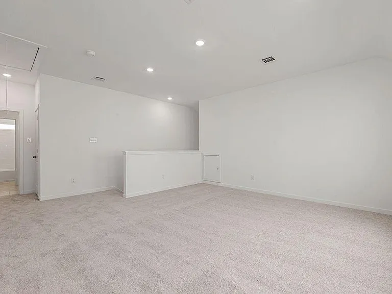 6411 Symphony Wave Dr — Photo 31