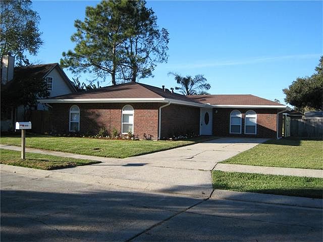 1st image of 2600 Buccaneer Dr