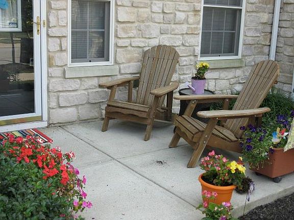 2nd image of 5999 Canyon Creek Dr #302