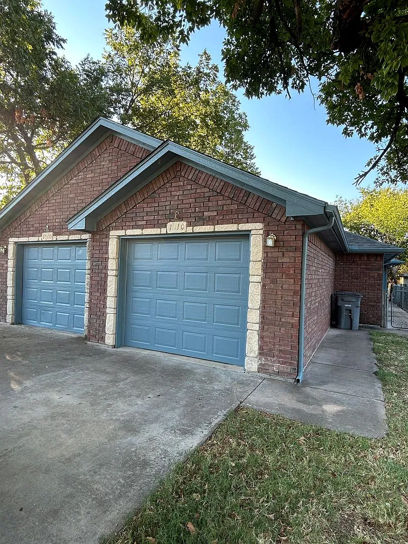 1510 NW Dearborn — Photo 1